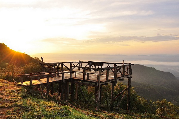 Những trải nghiệm đầy thú vị trong chuyến du lịch hè ở Chiang Mai