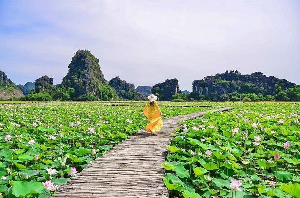 du-lich-ninh-binh-thang-7