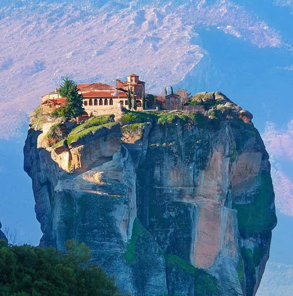 Khám phá Meteora - thiên đường nơi hạ giới của đất nước Hy Lạp