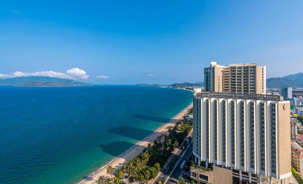 Top 3 khách sạn Nha Trang ở trung tâm sang xịn, có view biển