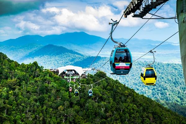 Chọn du lịch Cát Bà hè này: Vi vu mùa nào đẹp? Cách di chuyển thuận tiện nhất?