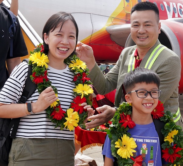 VietjetAir khai trương 02 đường bay mới Đà Nẵng – Nha Trang và Hà Nội – Tuy Hòa