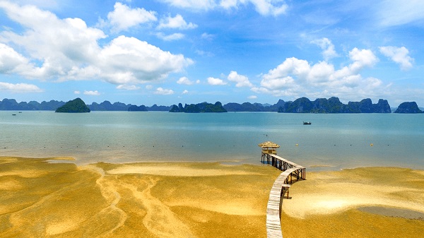 Hè này, chọn Vân Đồn (Quảng Ninh) cho chuyến du lịch đầy hấp dẫn!