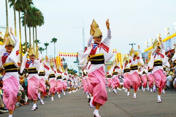 le-hoi-mua-awa-odori