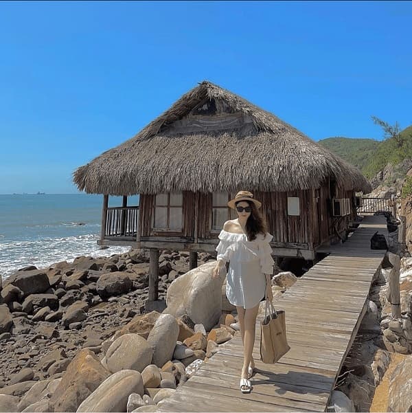 Tham khảo top khách sạn tiện nghi, dịch vụ tốt tại Bãi Đông (Thanh Hoá)