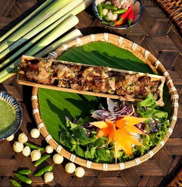 thit-heo-nuong-ong-tre-khanh-son-min