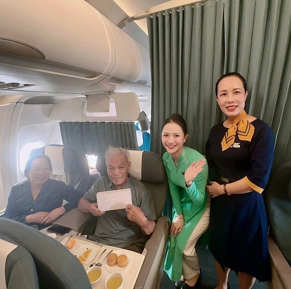 hang-pho-thong-tiet-kiem-Pacific-Airlines-1