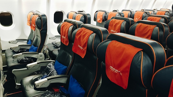 Aeroflot Airlines là hãng hàng không nước nào và đang cung cấp mấy hạng ghế?