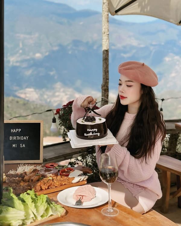 Ăn ngon, view xịn trên đỉnh Tà Xùa