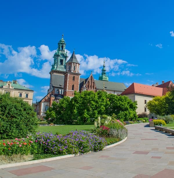 Krakow-diem-den-khong-the-bo-qua-khi-den-ba-lan-3-min