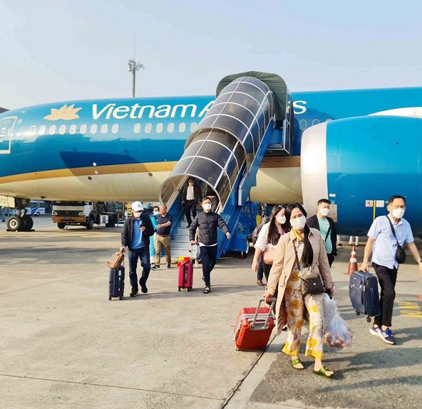 Hàng loạt vé giá tốt đang được mở bán cho chặng Tp Hồ Chí Minh – Hà Nội cao điểm Tết Nguyên Đán 2026