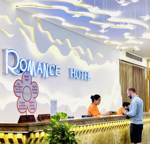 Romance-Hotel