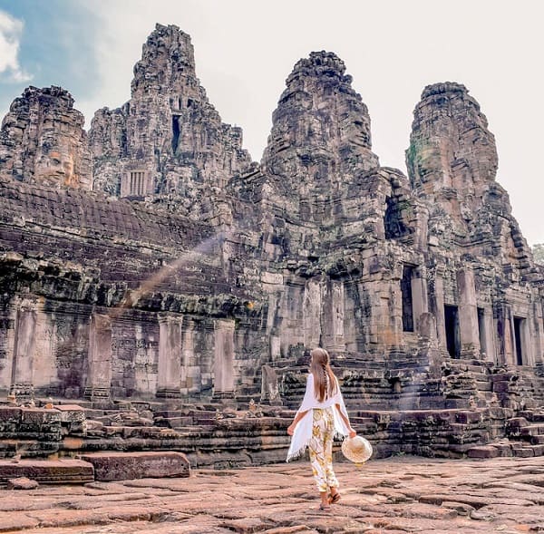 uu-dai-bay-sai-gon-Siem-Reap-VNA-2