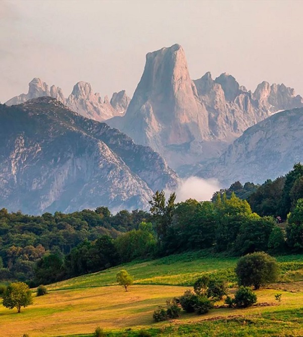 Top điểm đến đẹp nhất thế giới bạn nên ghé thăm trong năm 2026