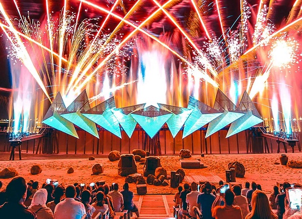 Tận hưởng mùa hè sôi động tại bãi biển Siloso Singapore