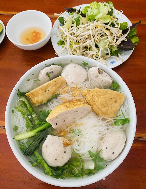 Đi food tour Ninh Bình theo hướng dẫn của dân bản địa