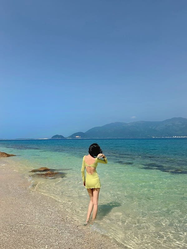 kham-pha-hon-nua-phu-yen-2