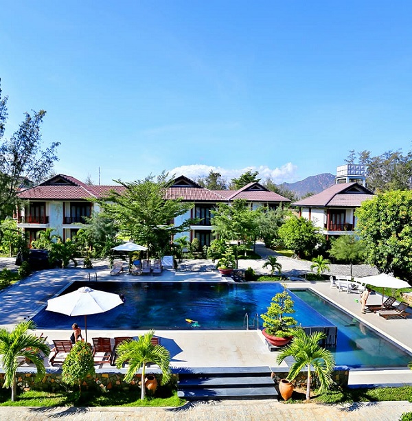 Aniise-Villa-Resort