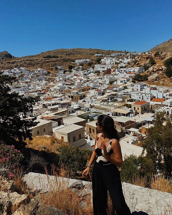 Rhodes-co-kinh