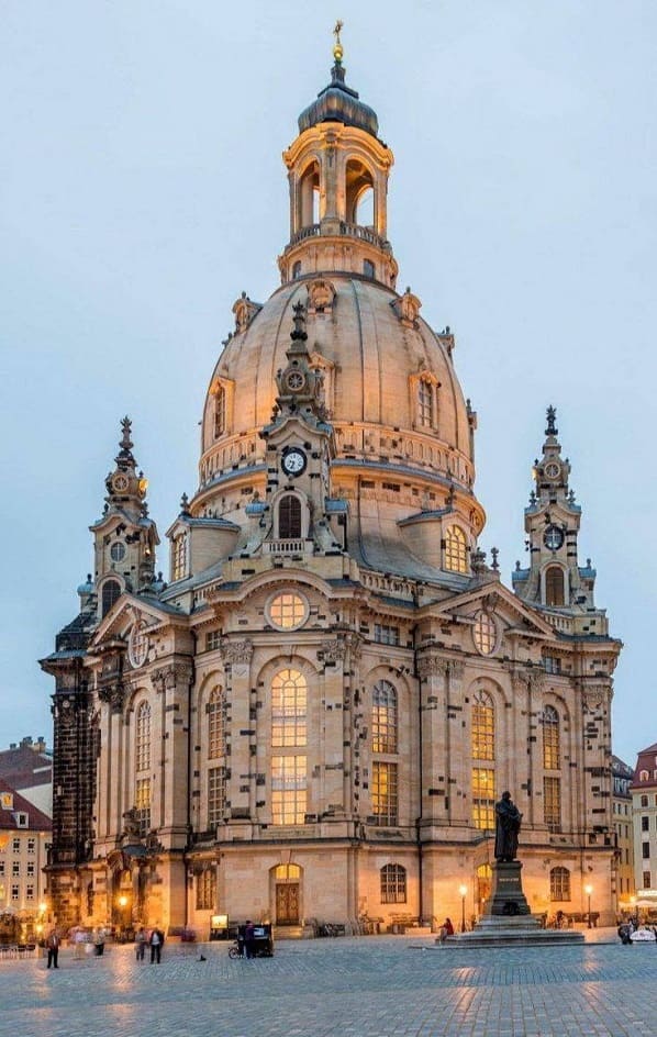 kham-pha-Dresden-duc-2
