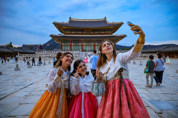 Tháng 10: Du lịch Seoul với những trải nghiệm mùa thu tuyệt vời