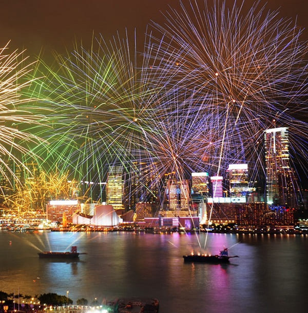 Cuối năm đến Hong Kong, hòa mình vào không khí lễ hội sôi động